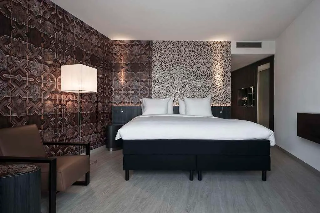 Mainport Hotel Rotterdam