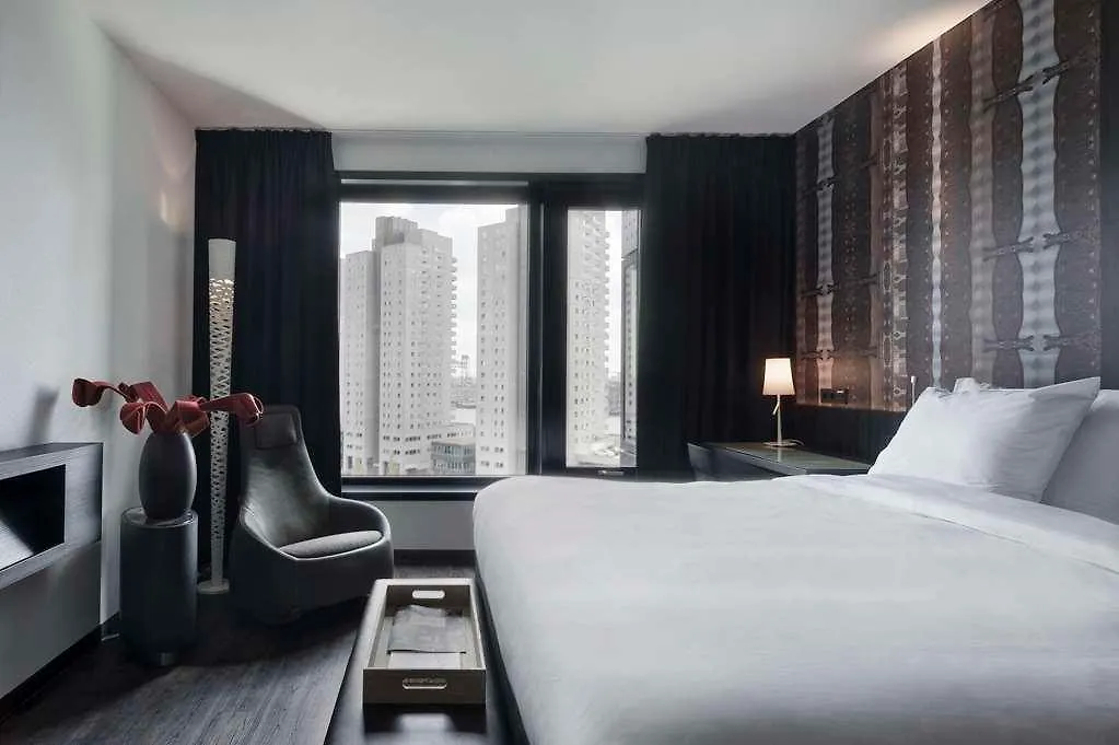 Mainport Hotel Rotterdam