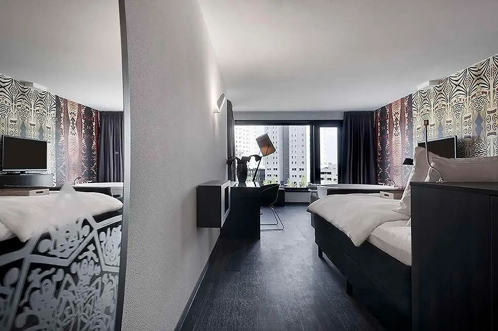 Mainport Hotel Rotterdam